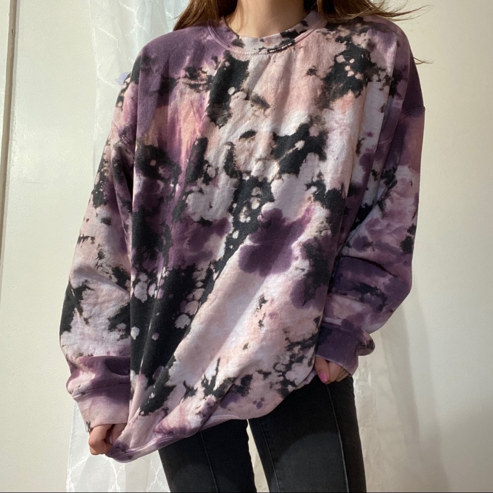 Urban renewal recycled burst tie dye crew neck